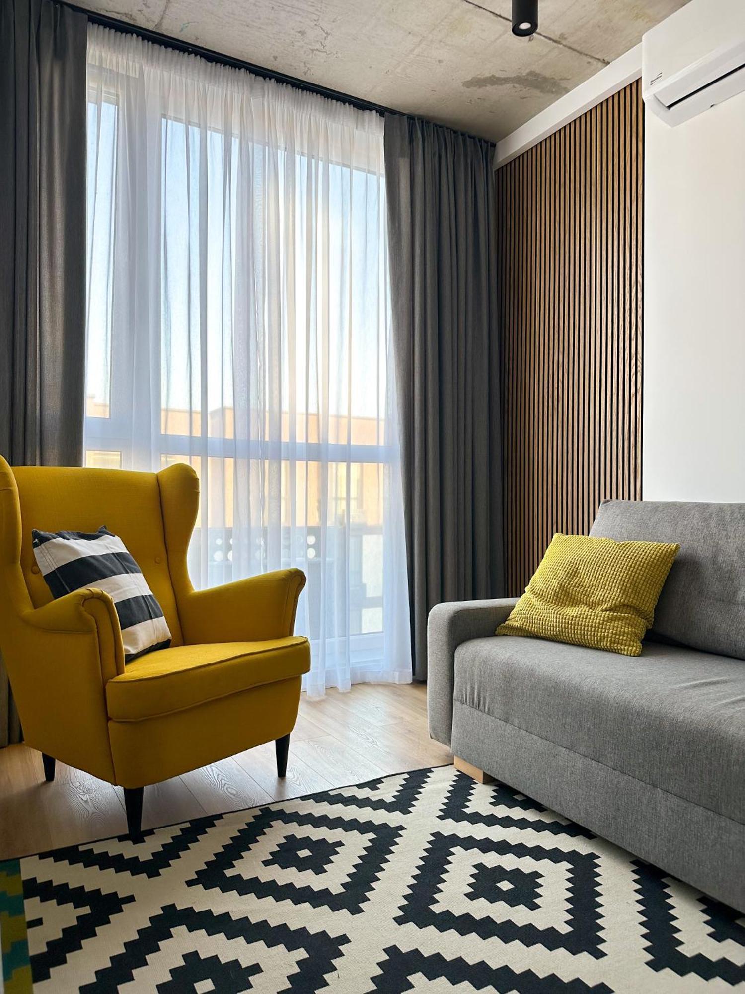 Apartamento Avalon On Lypynskogo Street Leópolis Exterior foto