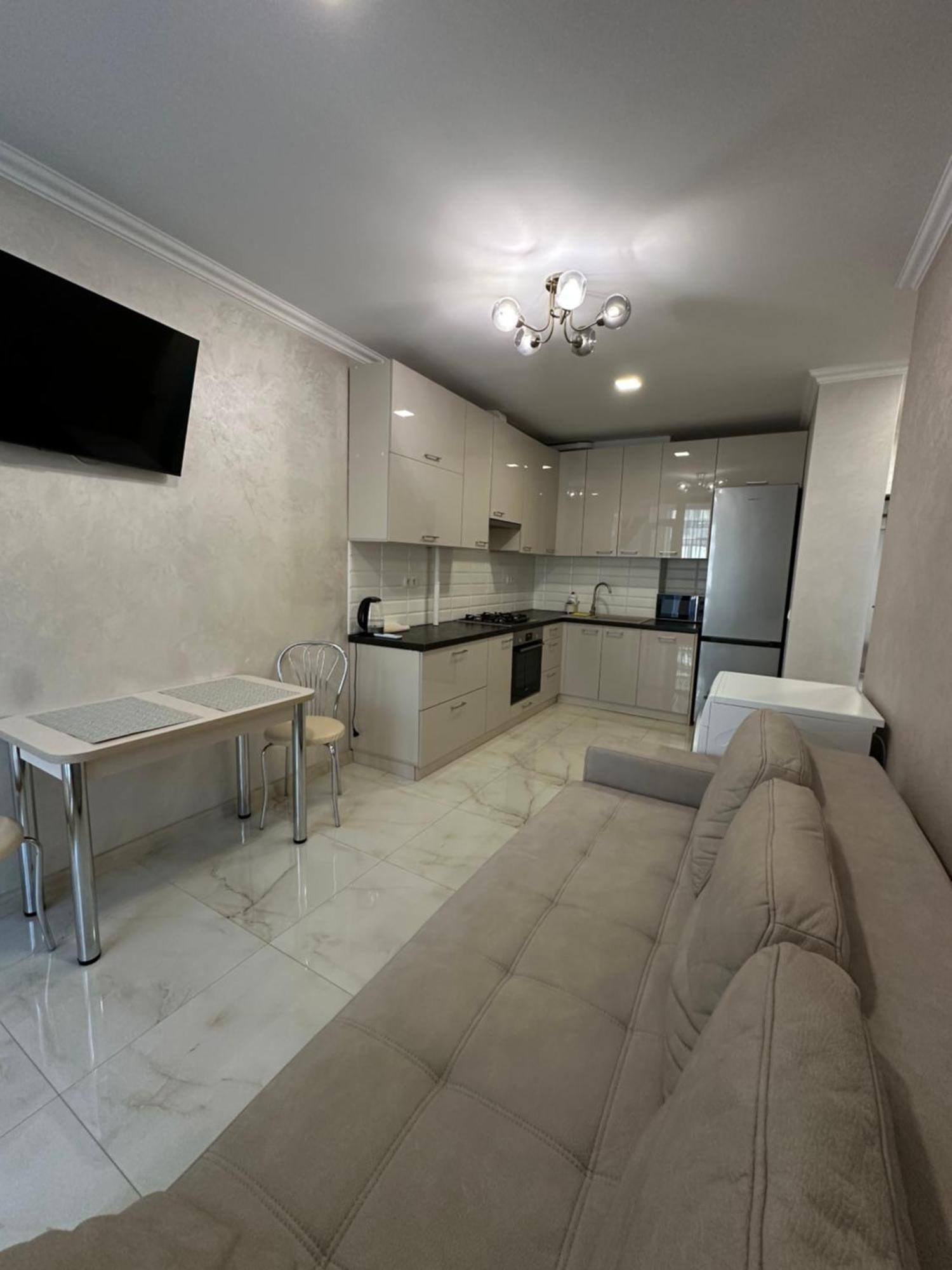 Apartamento Avalon On Lypynskogo Street Leópolis Exterior foto